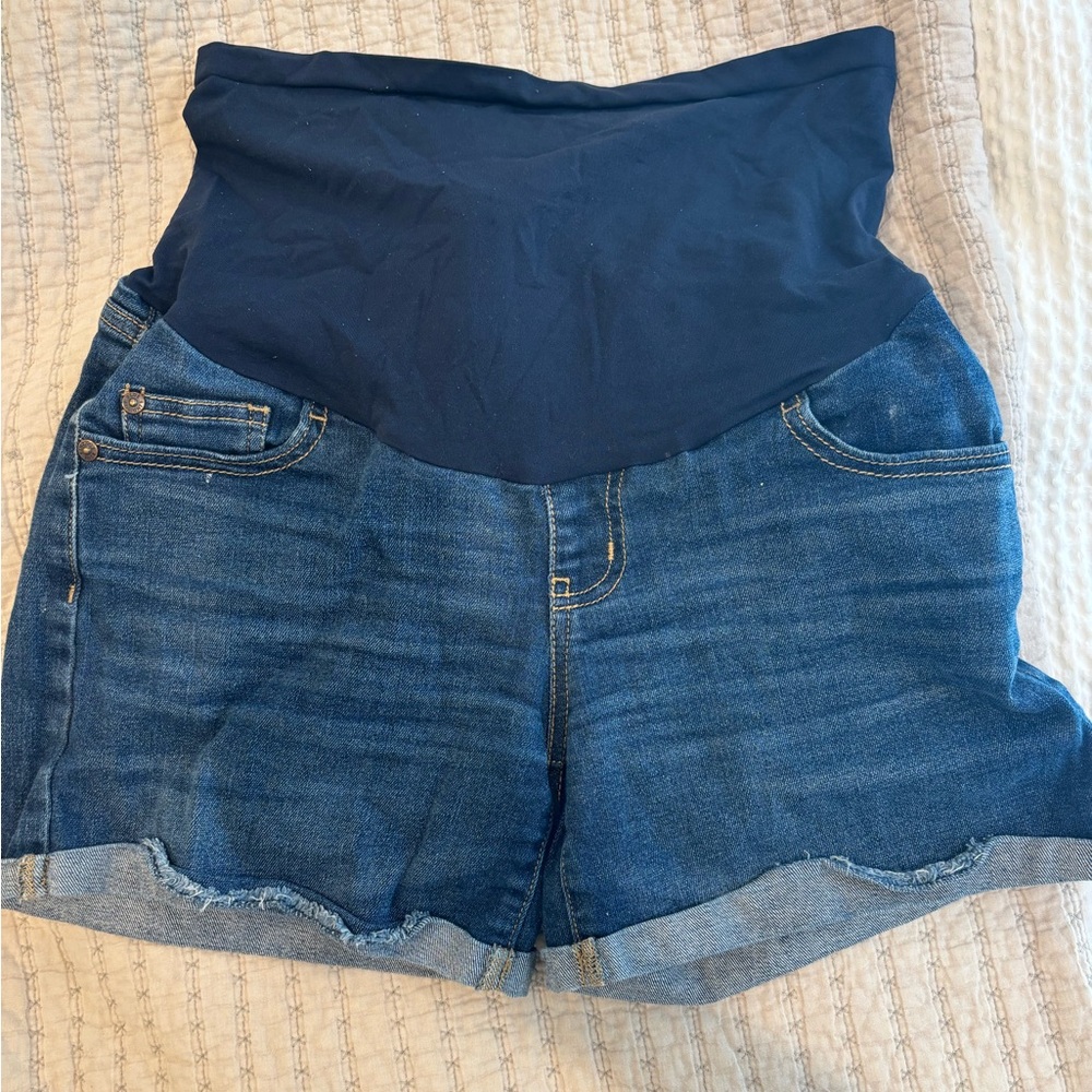 Maternity shorts size s
